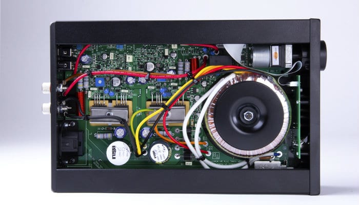 Rega io - Image 2